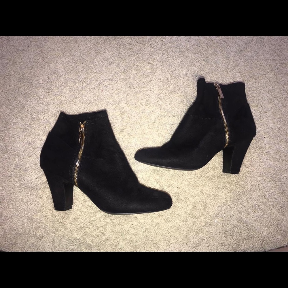 Black zip up heels